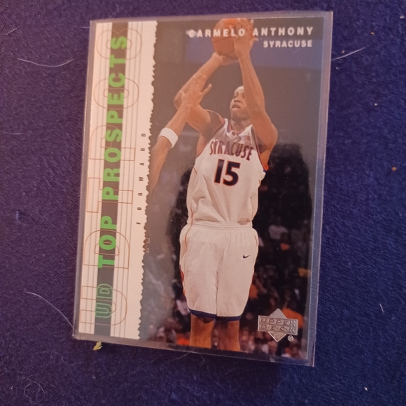 2 - [2003] Upper Deck Carmelo Anthony #5 Top Prospects Basketball Card {NCAA} - Picture 1 of 6